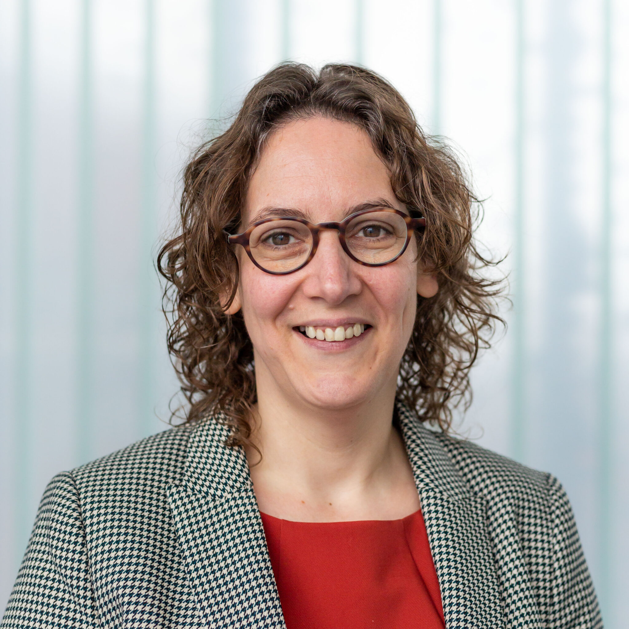 Portretfoto_AnnekePonsdeWit